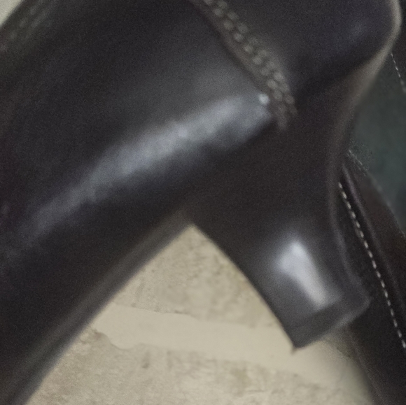 Aerosoles pumps with kitten heel Sz 9 - Picture 2 of 4